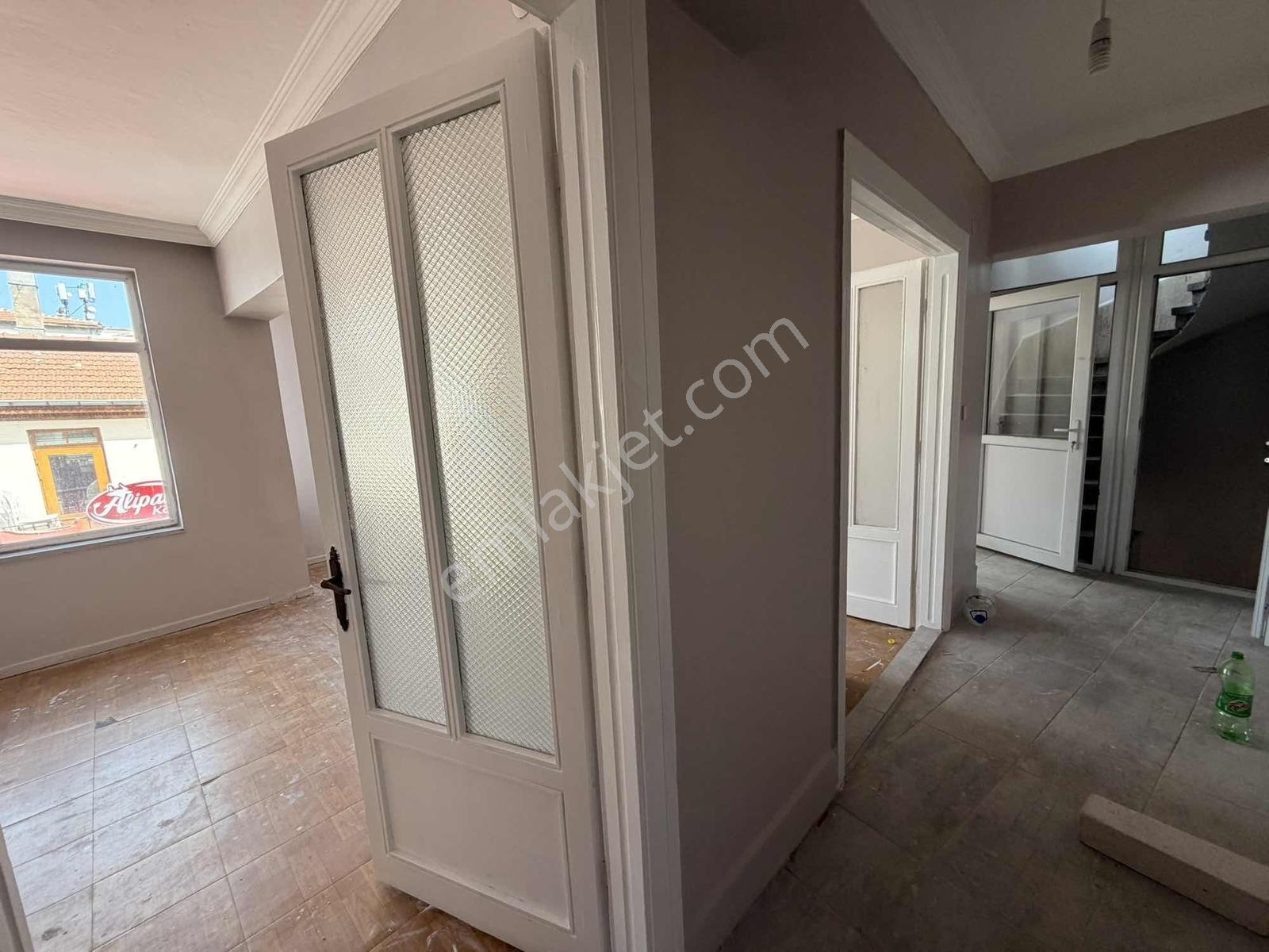 Edirne Mithatpaşa Mah. 2 Katlı Teraslı Kiralık İş Yeri - Görsel 6