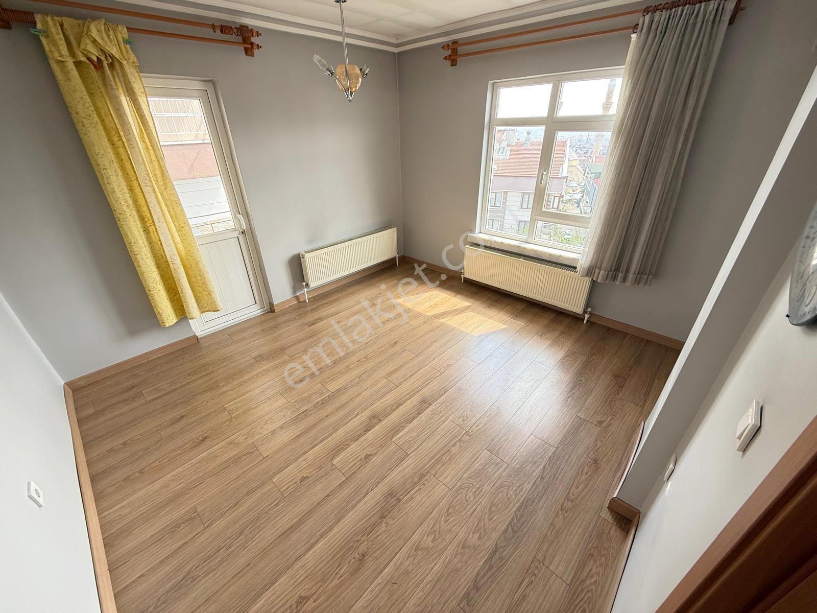 Tek Tapu Çift Daire ! Ank Manzaralı 4+1 280m2 Kapalı Teras + 1+1 - Görsel 14