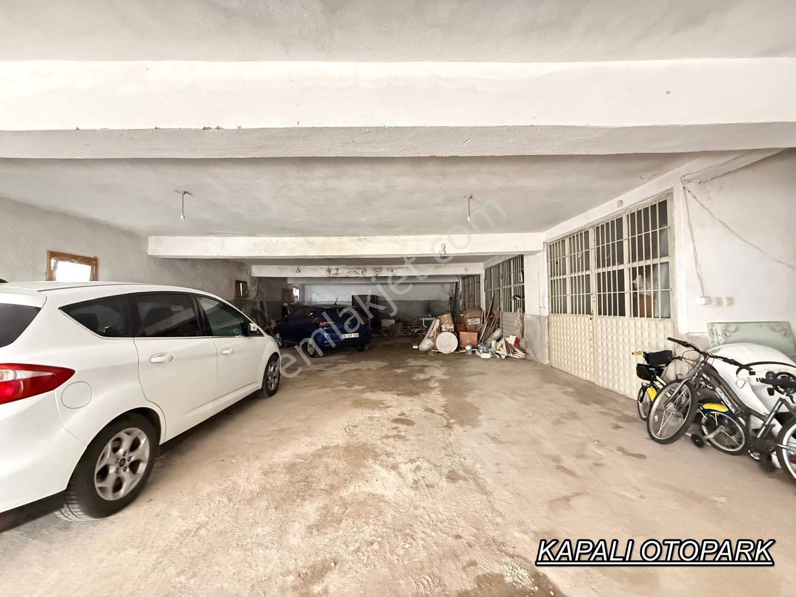 Tek Tapu Çift Daire ! Ank Manzaralı 4+1 280m2 Kapalı Teras + 1+1 - Görsel 34