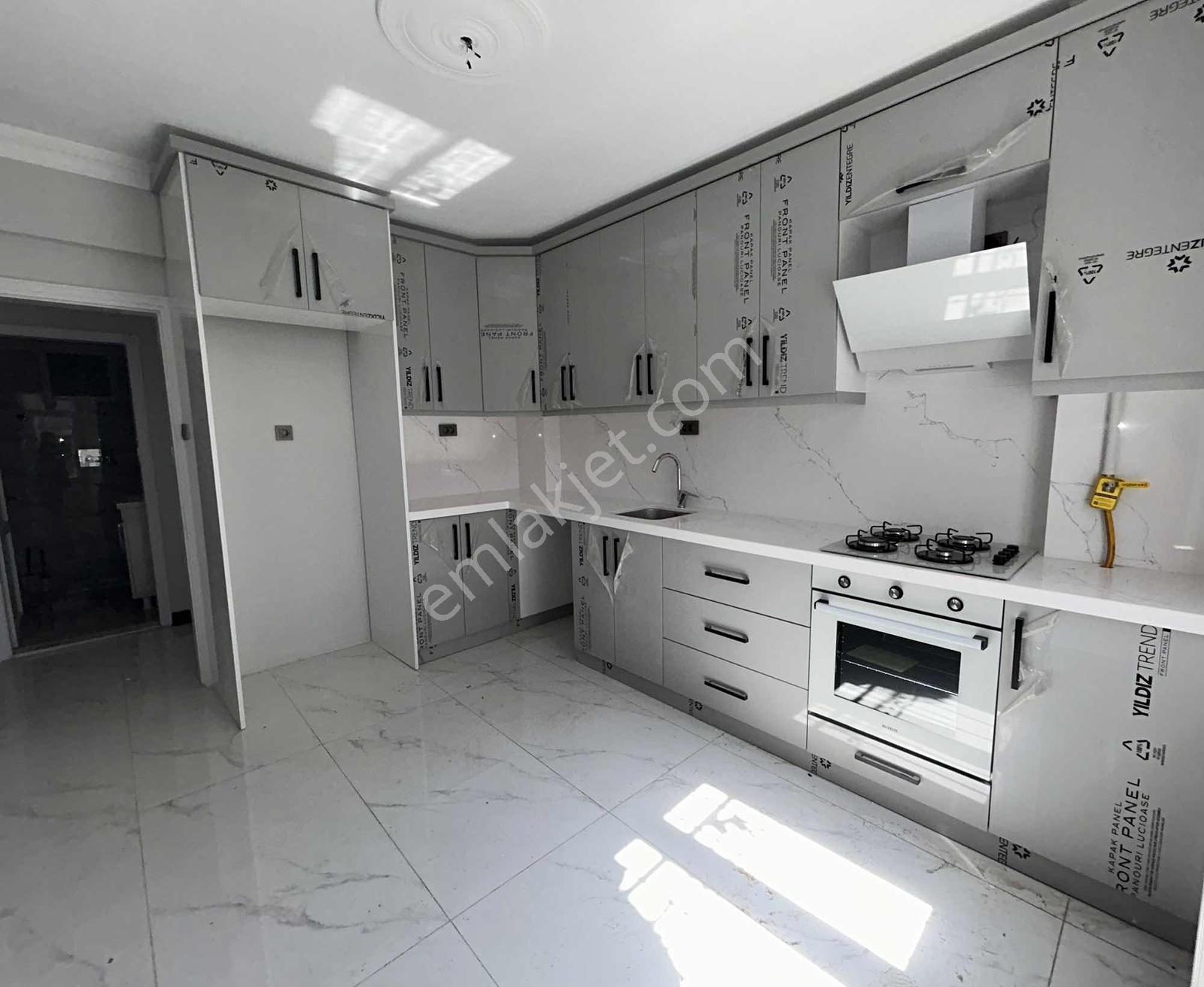 Paşaalanı Sgk Yakını 3+1 Sıfır İçi Yapılı Kiralık Daire
