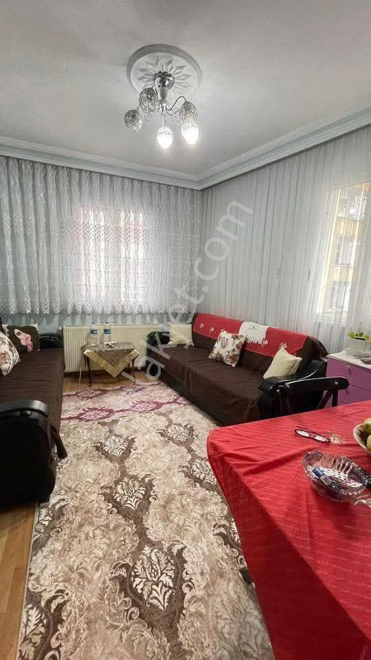 Samsun İlkadım Yenidoğan Mahallesi'nde Kat Tapulu 1.kat 3+1 Satılık Daire - Görsel 6