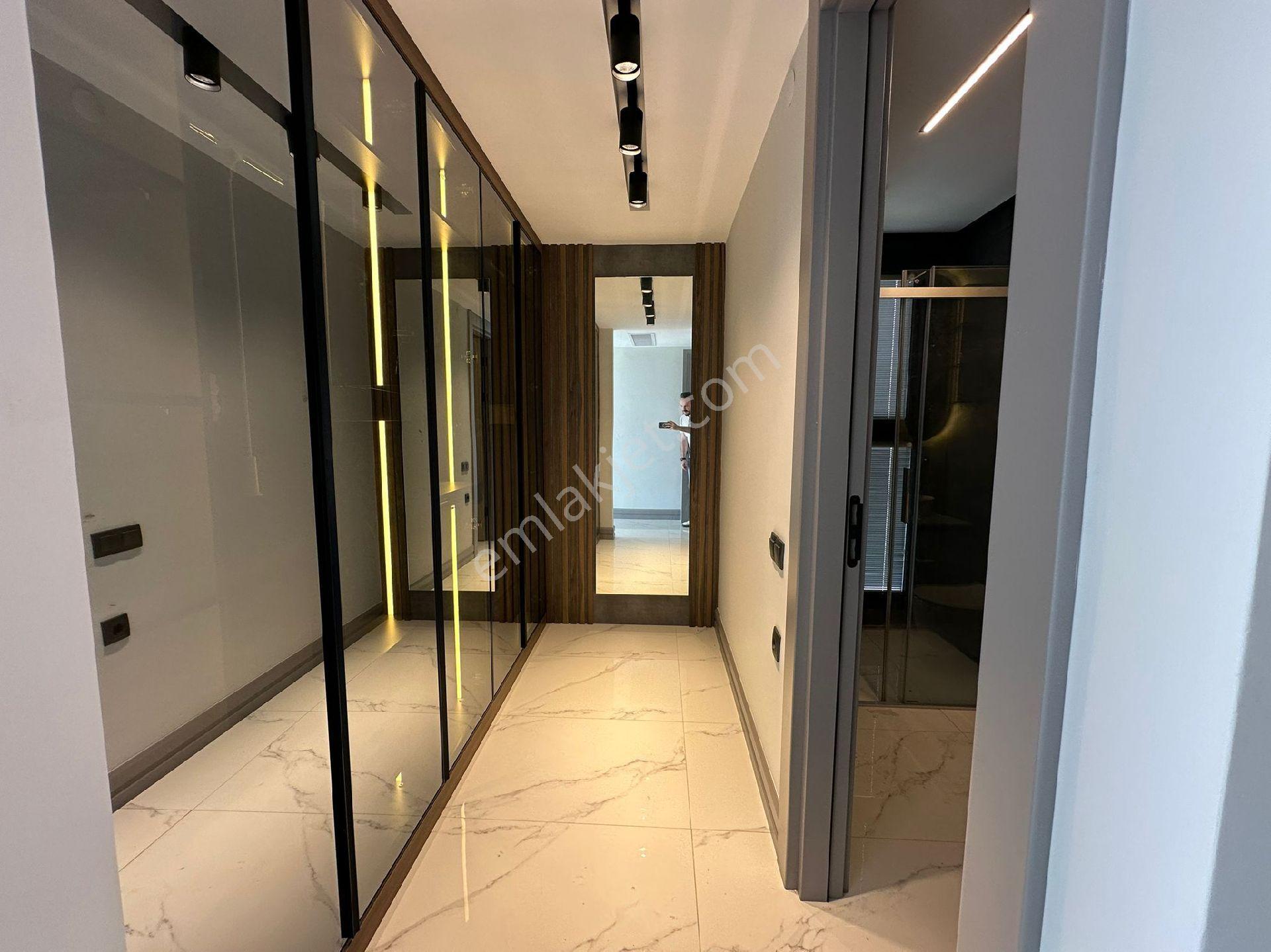 Kuşadası Soğucak Tek Müstakil Manzaralı 4+1 Lüx Villa - Görsel 33