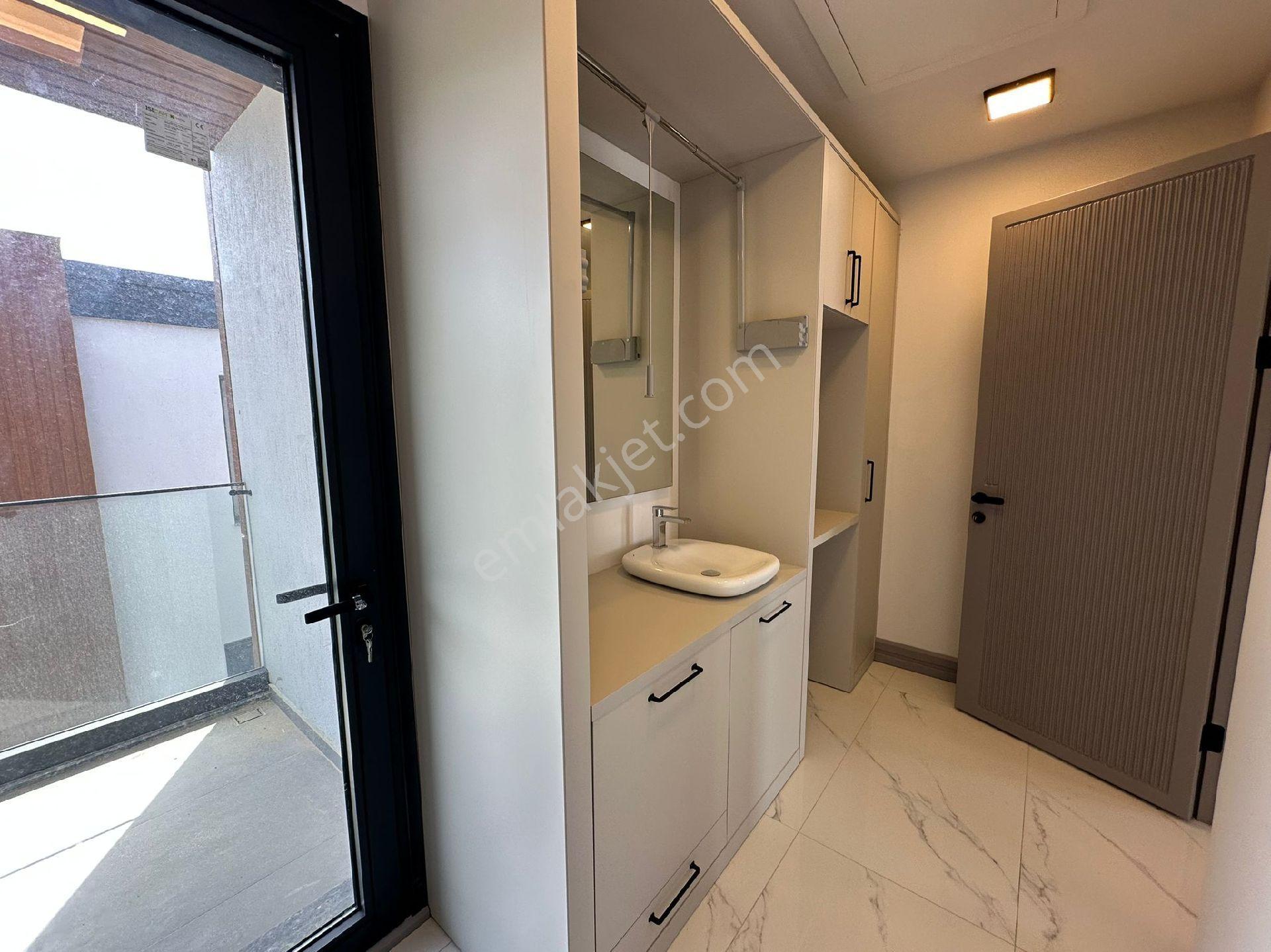 Kuşadası Soğucak Tek Müstakil Manzaralı 4+1 Lüx Villa - Görsel 28
