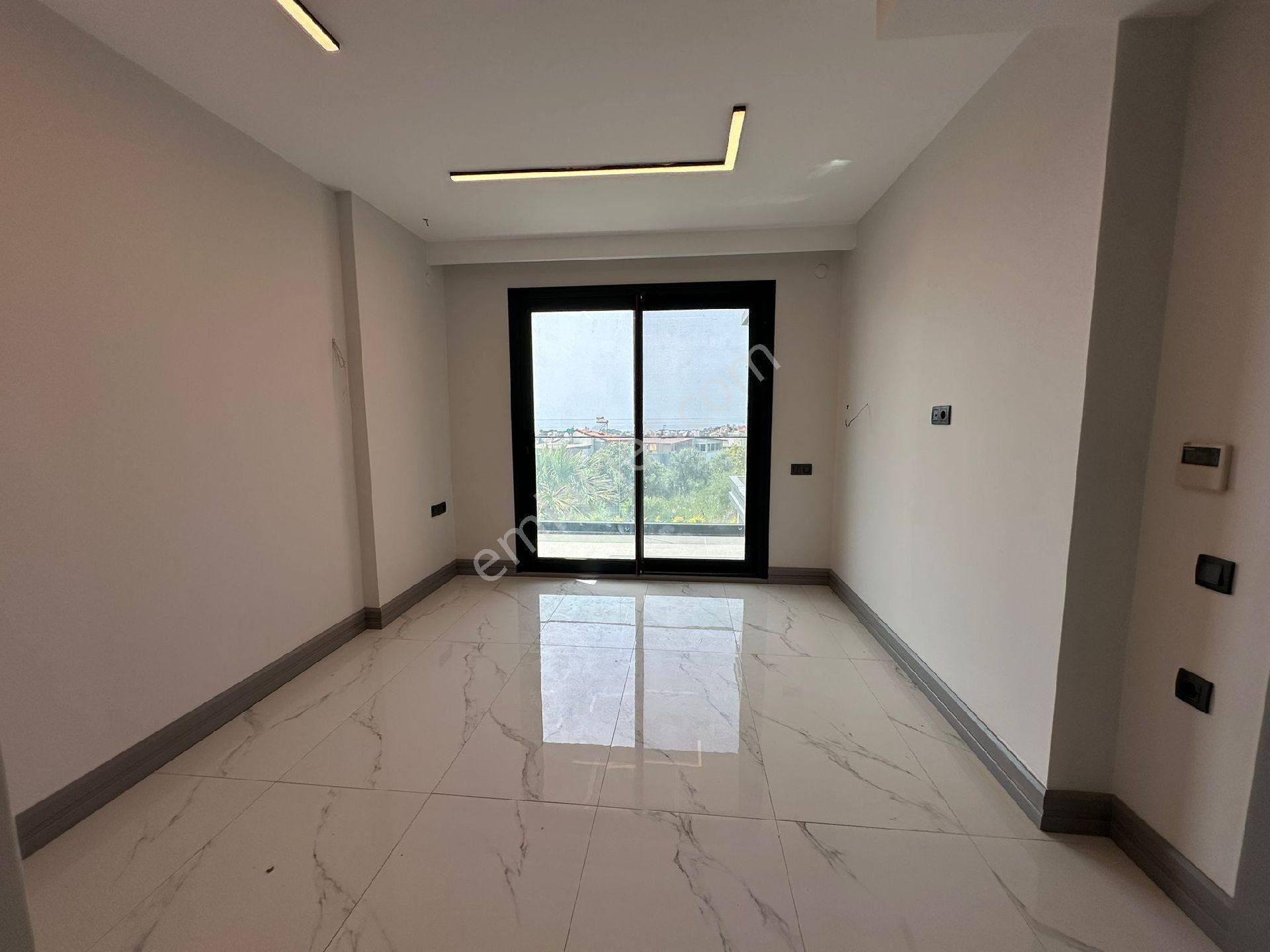 Kuşadası Soğucak Tek Müstakil Manzaralı 4+1 Lüx Villa - Görsel 29
