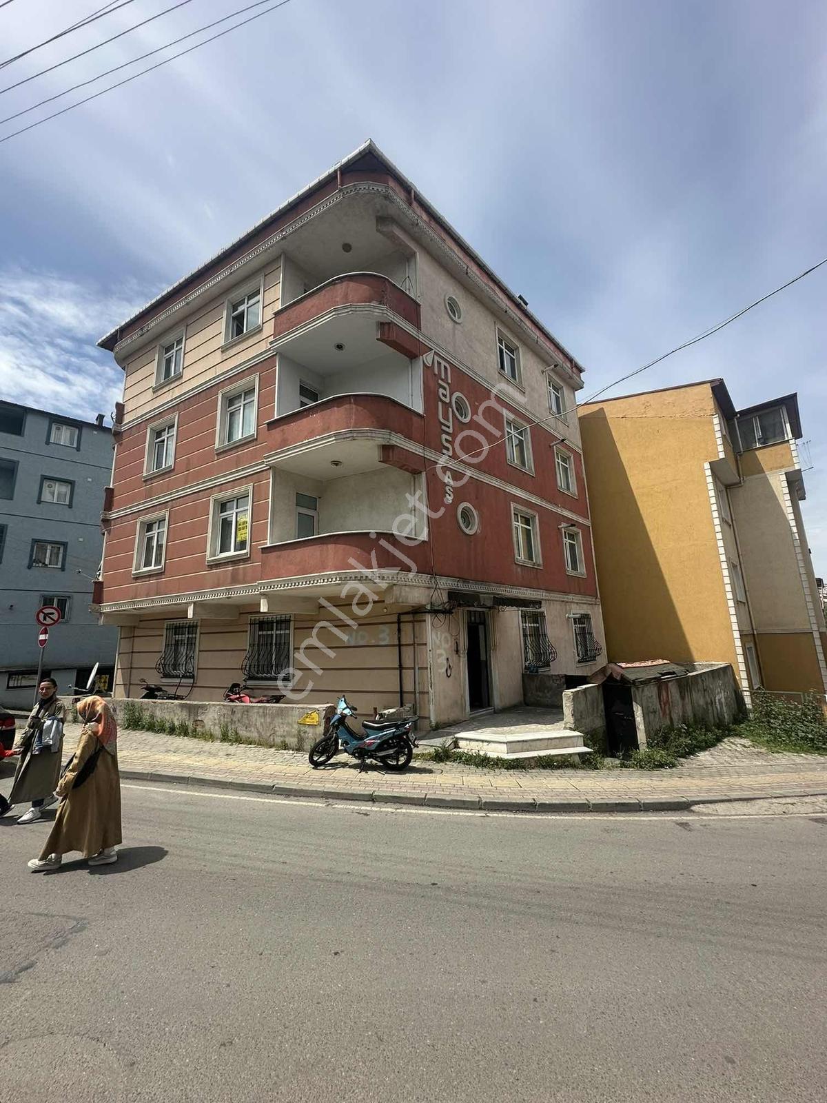 Kılıç Gayrimenkul'den Satılık 3+1 Toprak Tapulu Daire - Görsel 10