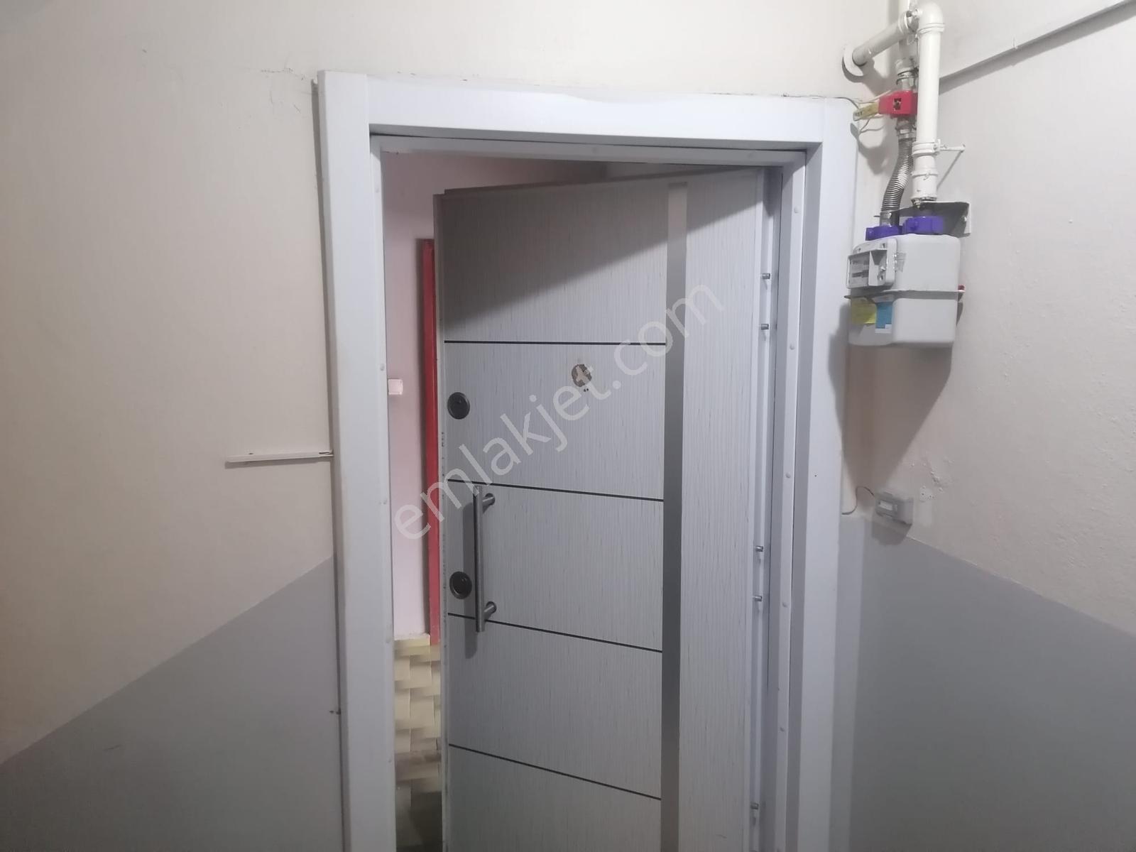 Tekirdağ Çorlu Kumyol Caddesi 3+1 142 M2 Satılık Fırsat Daire - Görsel 3