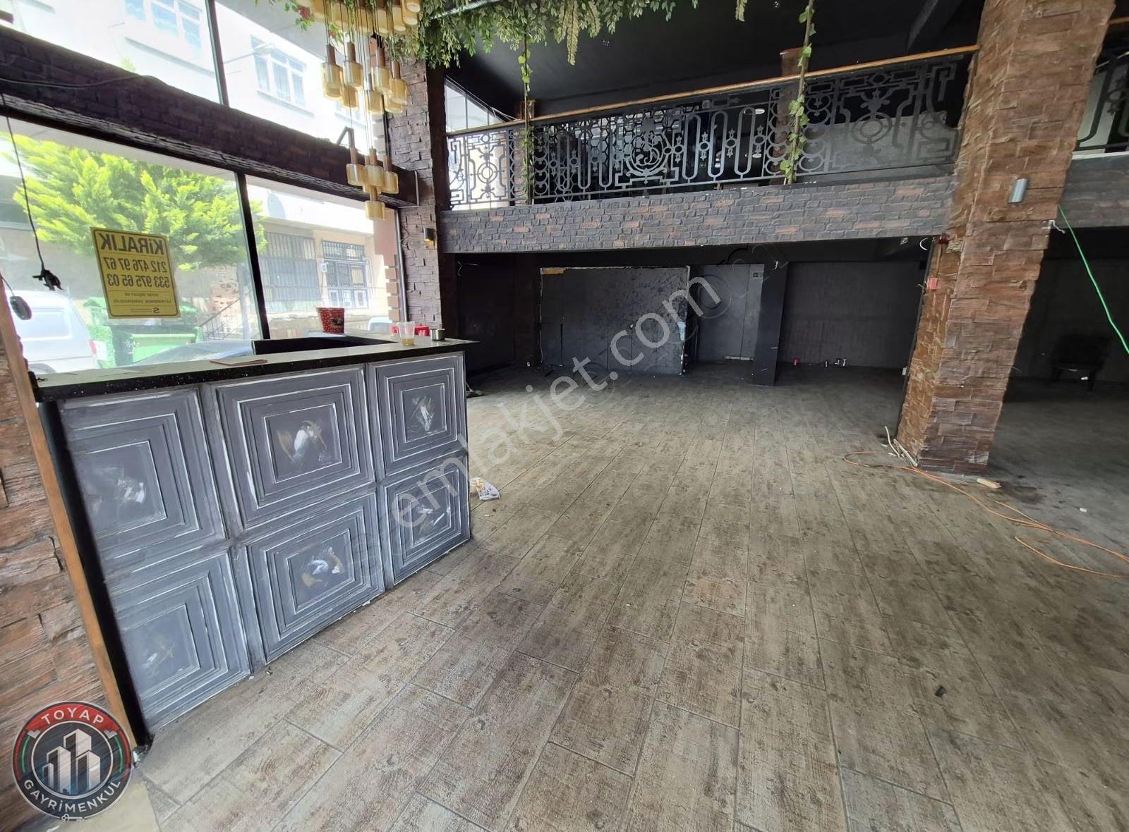 Sultangazi Bölgesinde Tramvay Caddesinde 850m² Kiralık Dükkan - Görsel 3