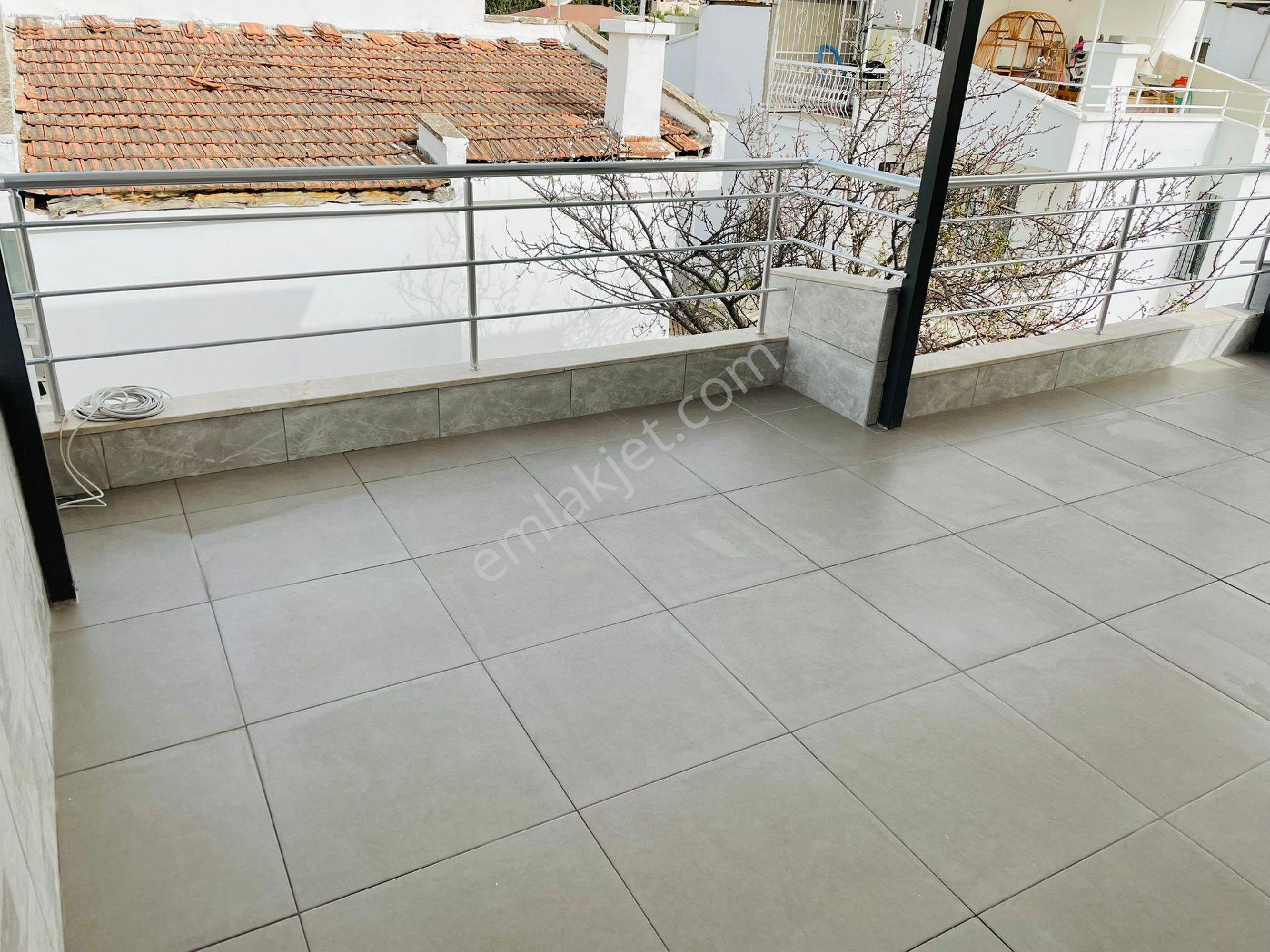 Kuşadası Siteler Plaja 700m Yapılı 4+1 - Görsel 30