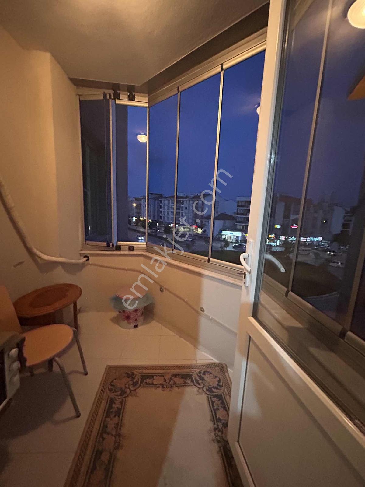 Savaştepe Caddesi Ziraat Yanı 2+1 Full Eşyalı Kiralık Daire - Görsel 18