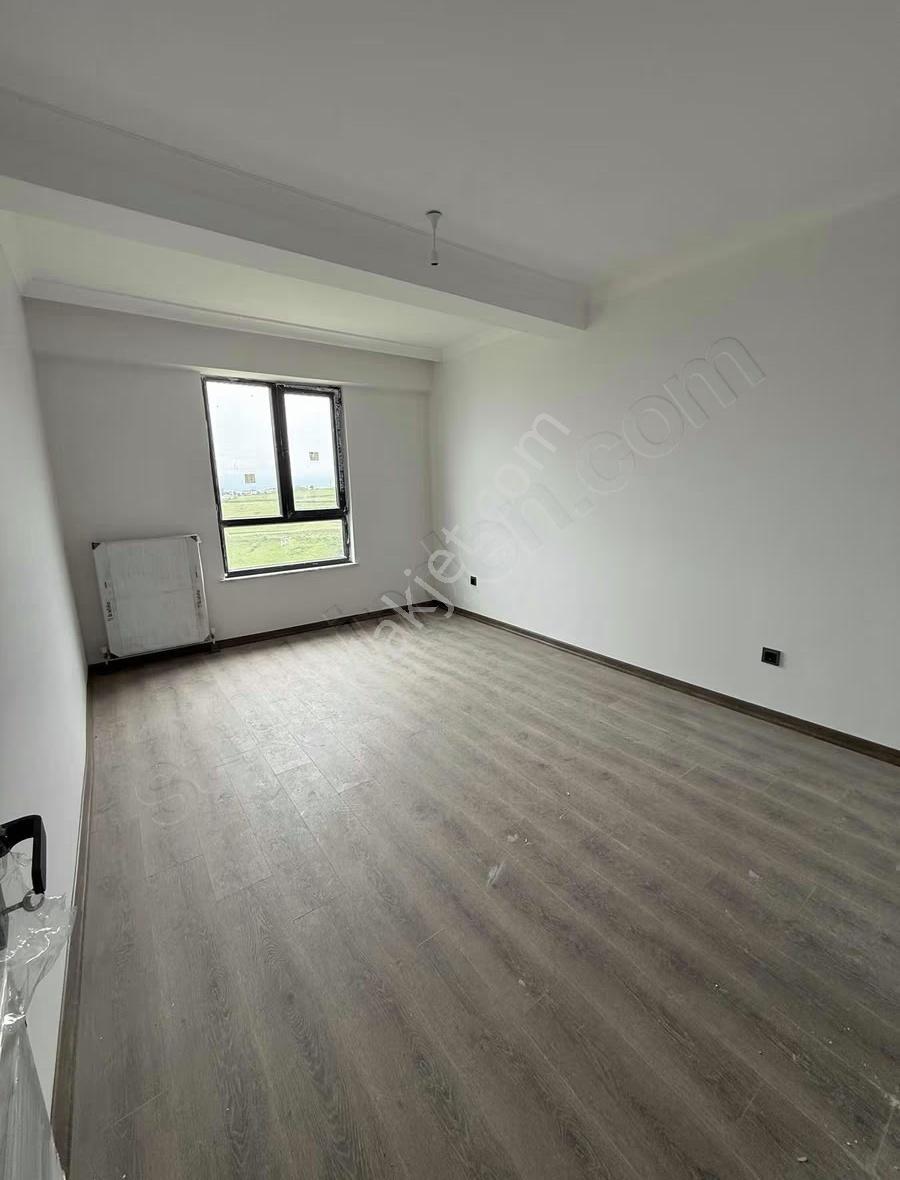 Onur Pehlivan'dan Hasköy'de Deniz Ve Doğa Manzaralı Daire - Görsel 7