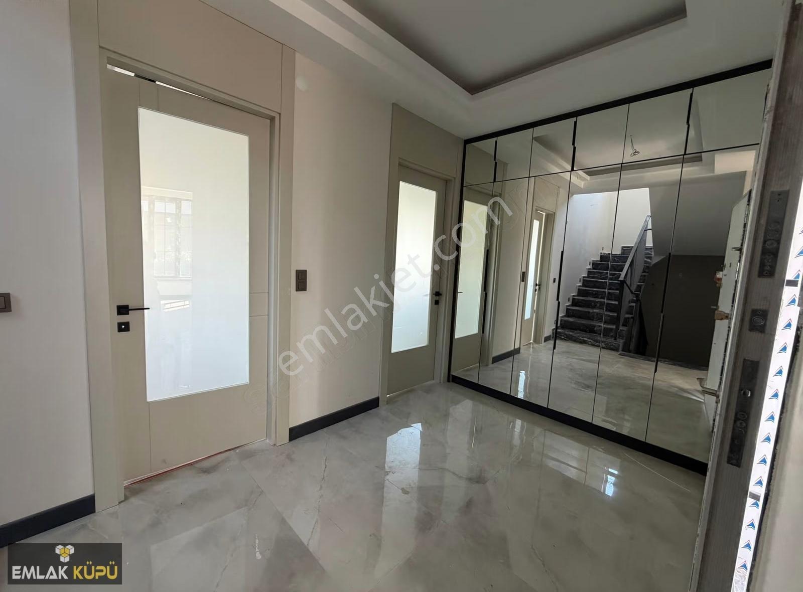 Bağlıca Mahallesi Satılık 5+1 Site İçinde Geniş Bahçeli Villa - Görsel 4