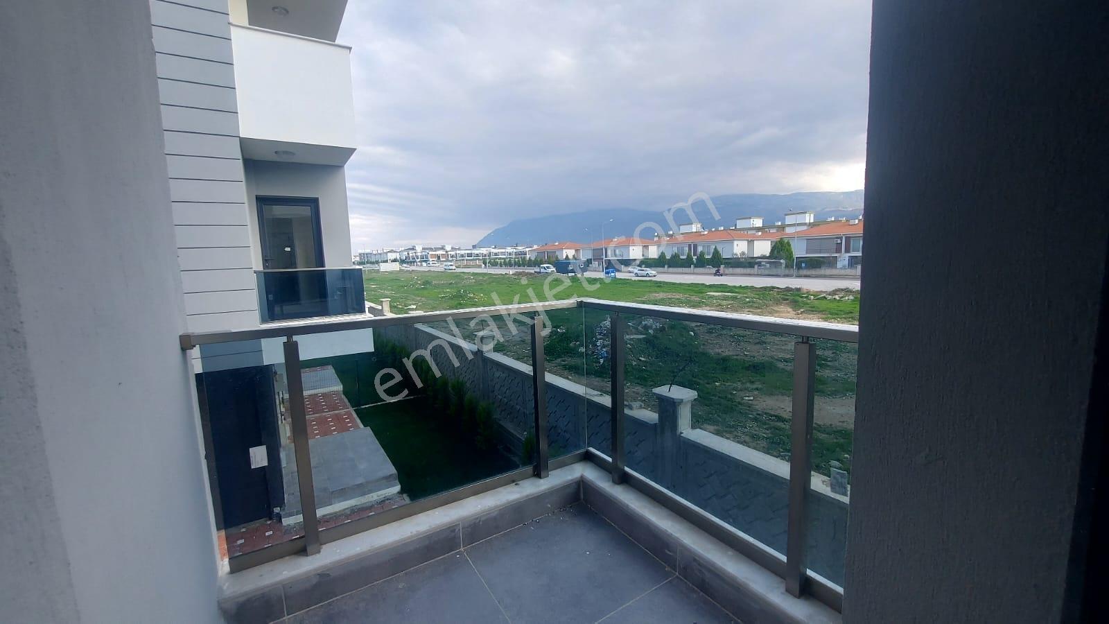 Karaali Villalar Bölgesi Satılık 4+1 İkiz Villa - Görsel 8