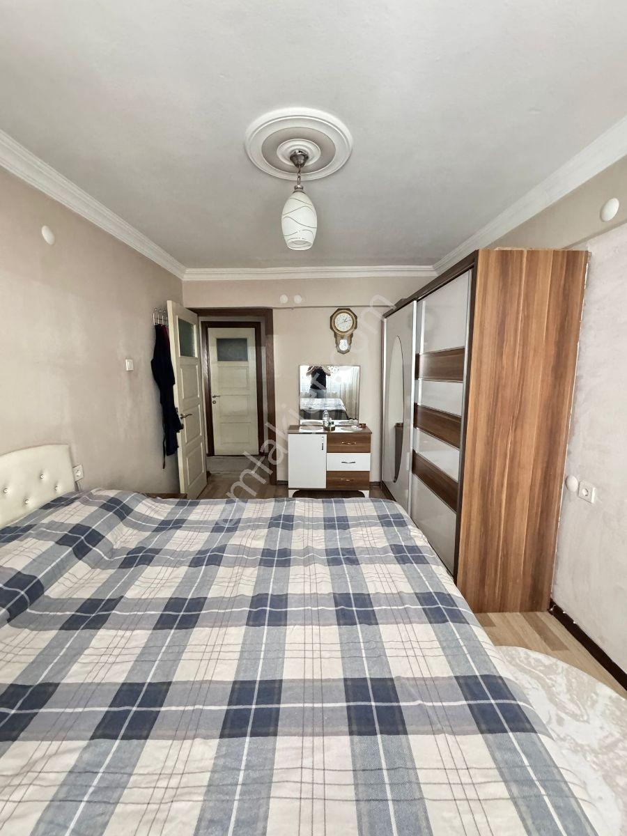 Ordu Caddesi Paralelinde 3+1 Doğalgazlı Arakat Ferah Asansörlü - Görsel 29