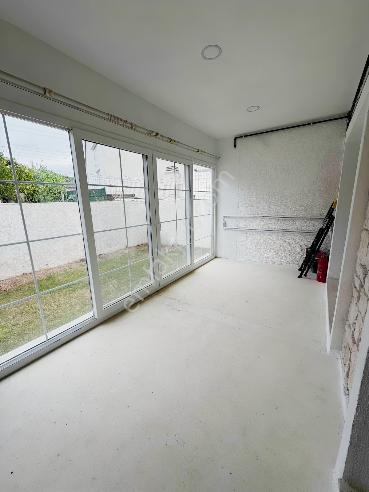 Bademler'de Müstakil Bahçeli Villa - Görsel 28