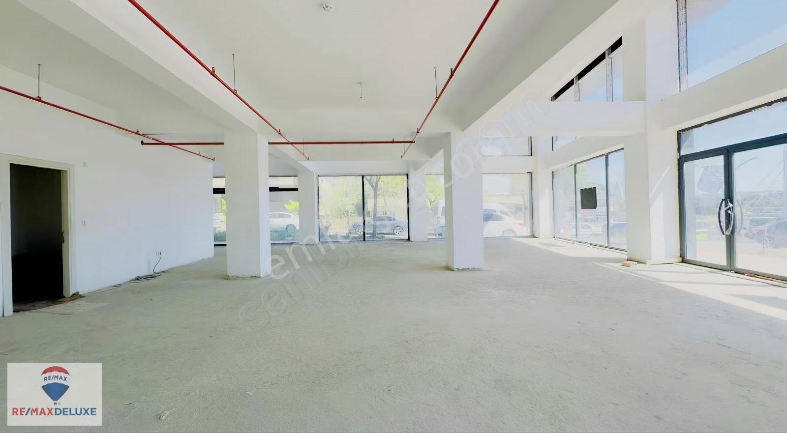 Kocaeli Çayırova'da Kiralık 565 M2 Dükkan & Mağaza - Görsel 19
