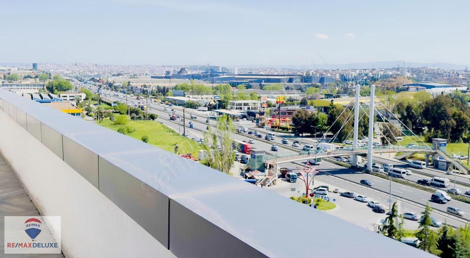 Kocaeli Çayırova'da Kiralık 787 M2 Dubleks Plaza Katı - Görsel 18
