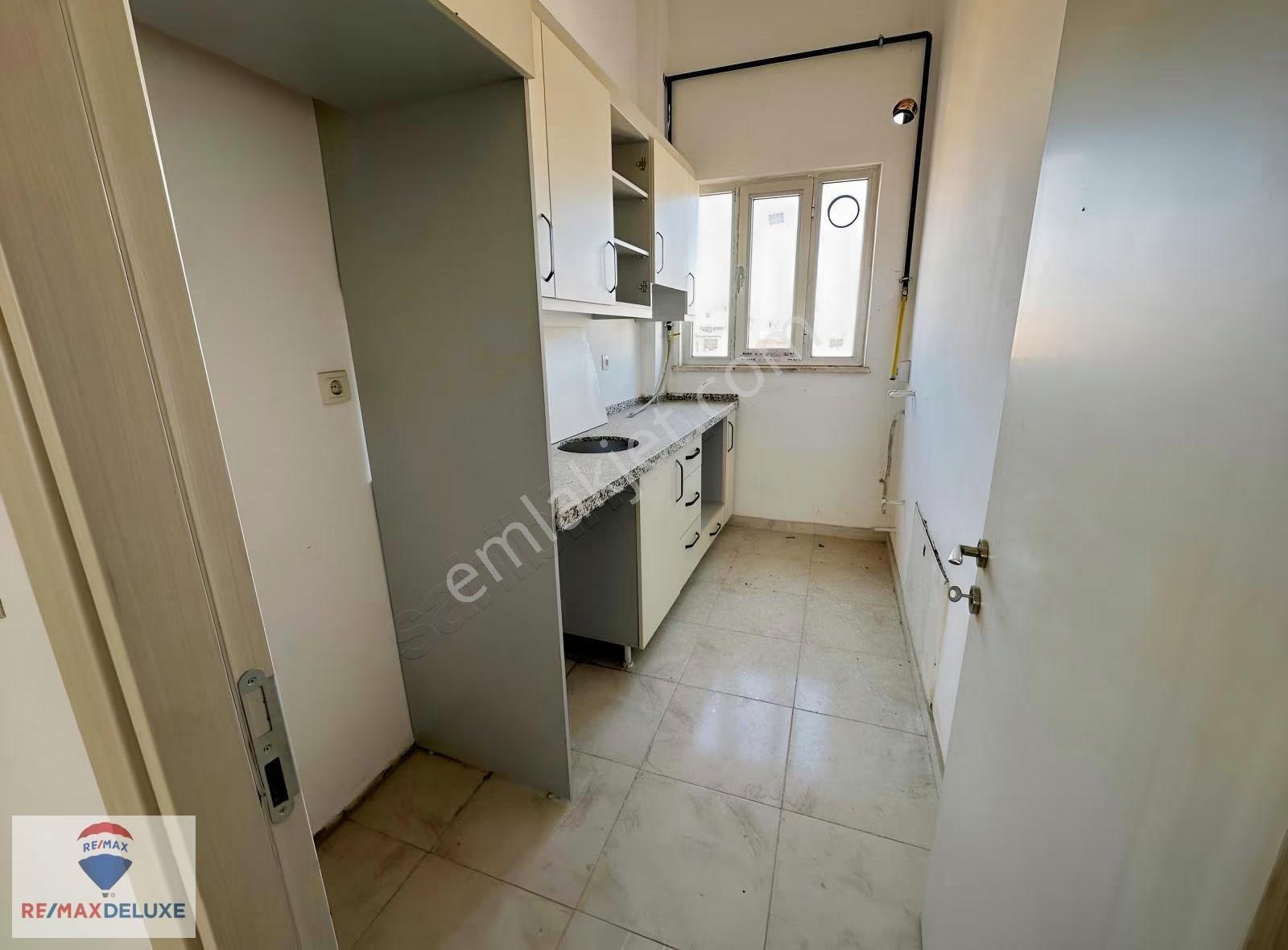 Kocaeli Çayırova'da Kiralık 787 M2 Dubleks Plaza Katı - Görsel 14