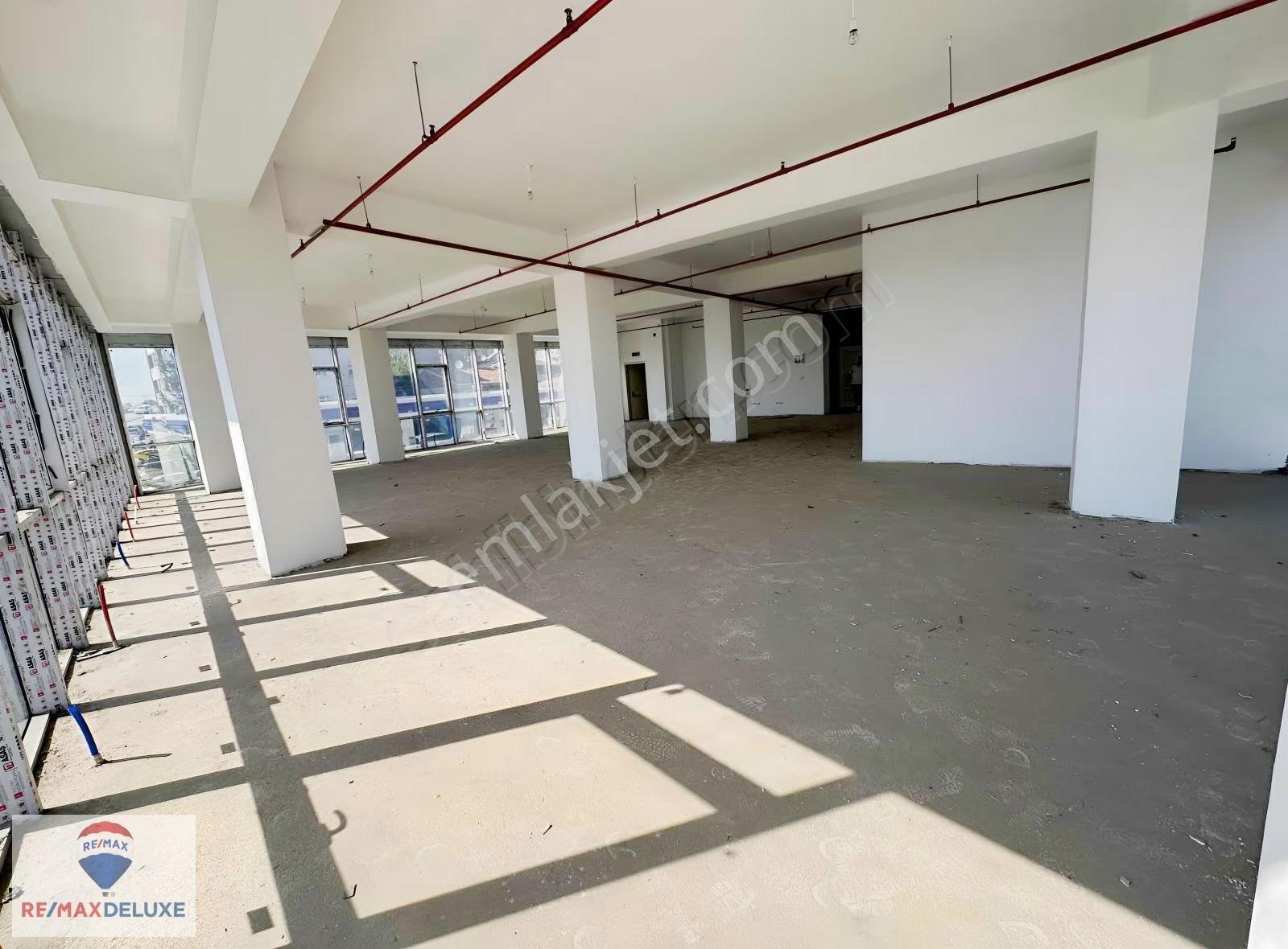 Kocaeli Çayırova'da Kiralık 375 M2 Plaza Katı - Görsel 15