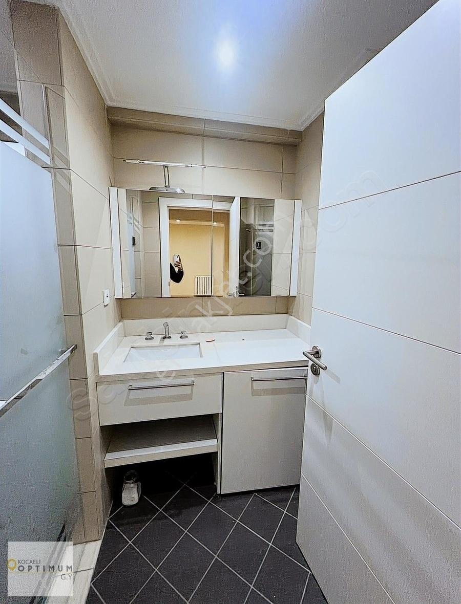 Başıskele Casaba Suite Sitesinde Kiralık 2+1 Daire - Görsel 9