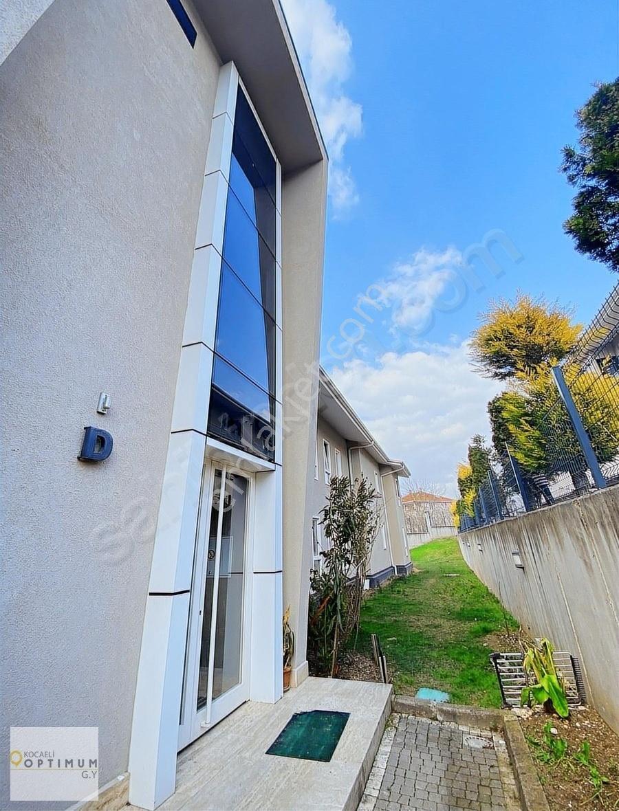 Başıskele Casaba Suite Sitesinde Kiralık 2+1 Daire - Görsel 12