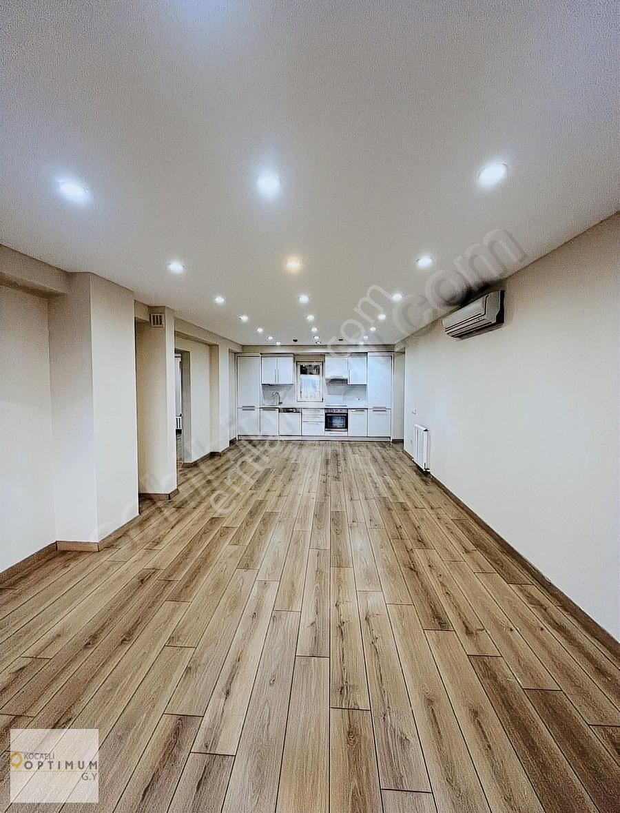 Başıskele Casaba Suite Sitesinde Kiralık 2+1 Daire - Görsel 28