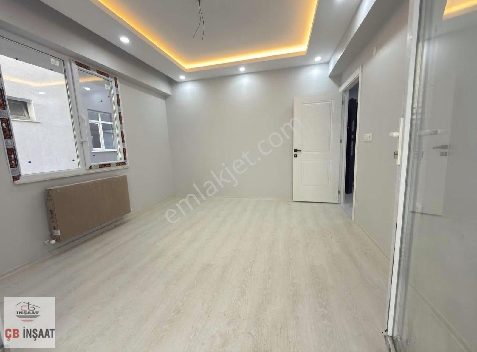 1+1 Bahçe Kullanımlı K.otopark Tapumasrafsız Satılık Sıfır B.kat - Görsel 3
