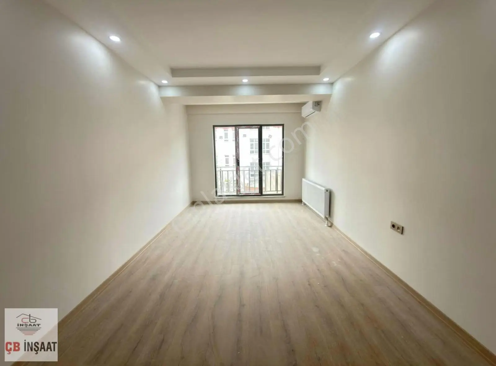 Çb'den Cennet Mah'de 2+1 Ön Cephe K.otopark Satılık Sıfır 3.kat