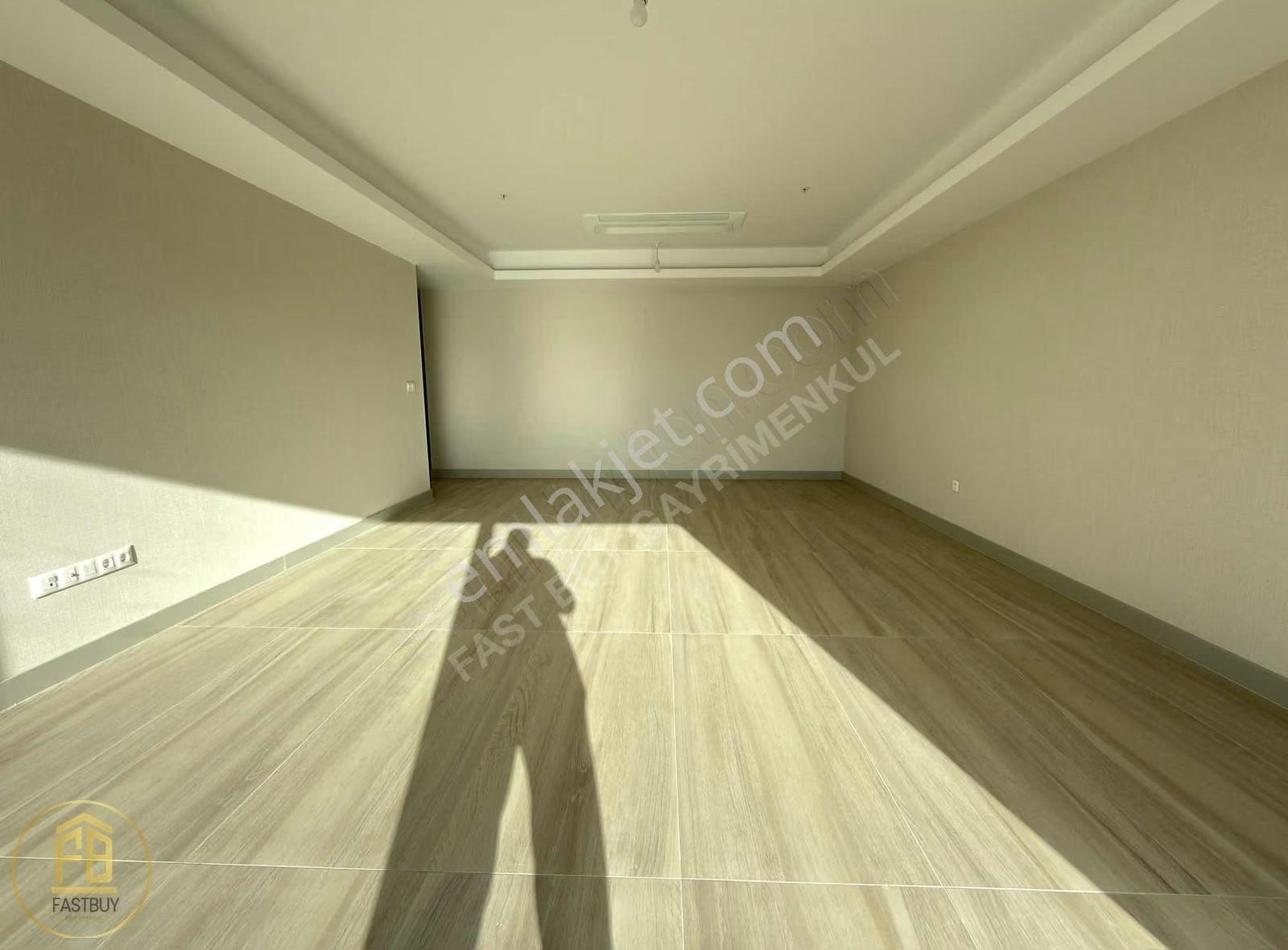 Megapol İzmir Kiralık Caddede 3+1 Sıfır Ofis - Görsel 2