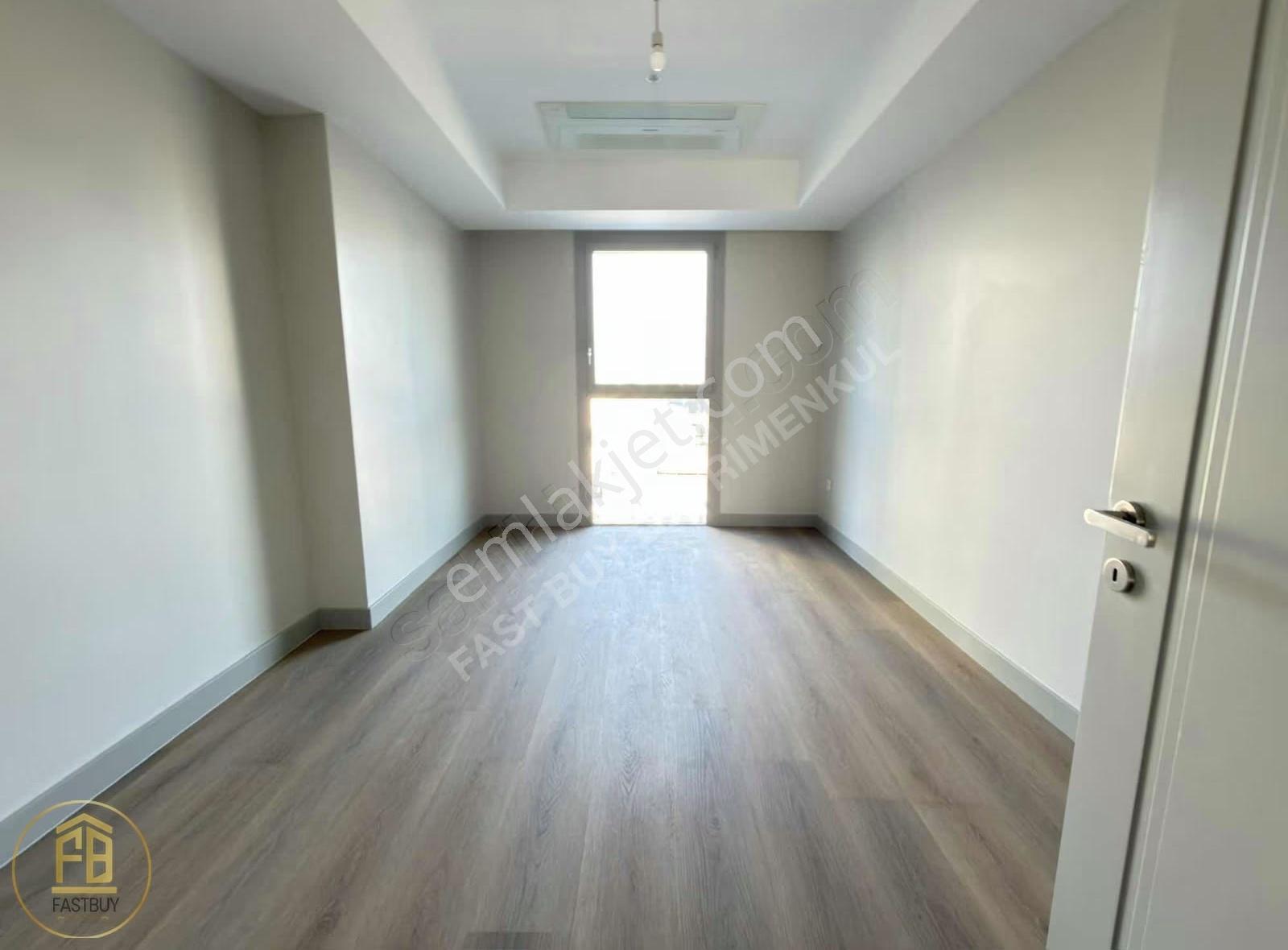 Megapol İzmir Kiralık Caddede 3+1 Sıfır Ofis - Görsel 18