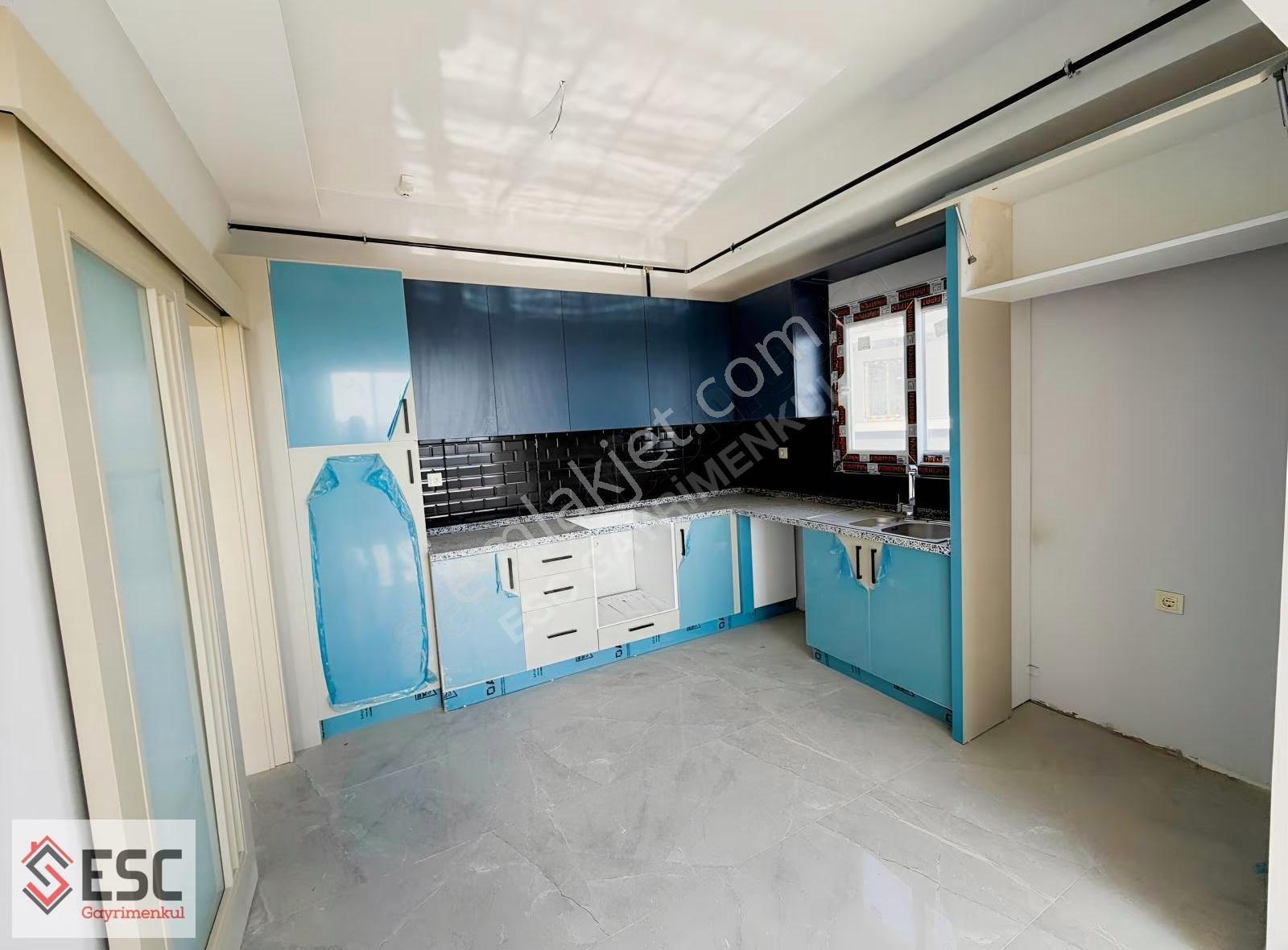 Esc'den Davultepe'de Tek Blok Site İçi Geniş 2.5+1daire Esc2511f - Görsel 16