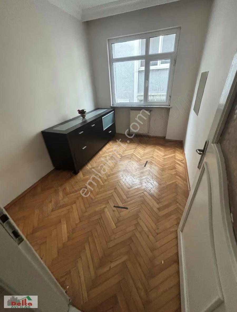 Merkez'de 5+2 Sağlam Bina 280 M2 Kiralık Geniş Dublex Daire - Görsel 22