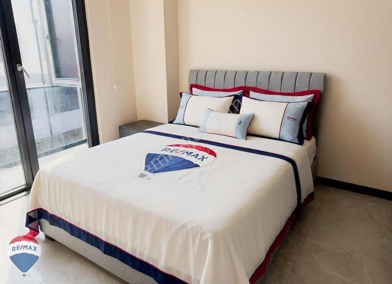 Remax Rıdvan Gedikten Mithatpaşada Ful Eşyalı 2+1 Kiralık Daire - Görsel 15