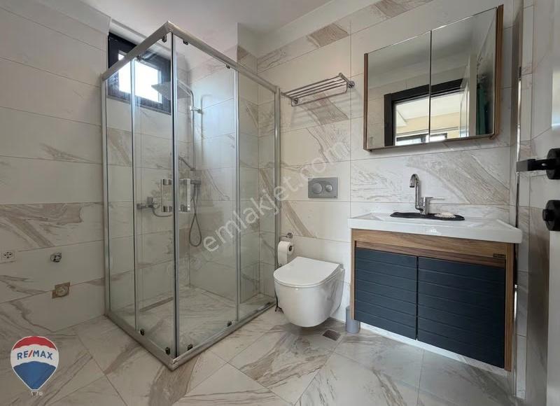Remax Rıdvan Gedikten Mithatpaşada Ful Eşyalı 2+1 Kiralık Daire - Görsel 4