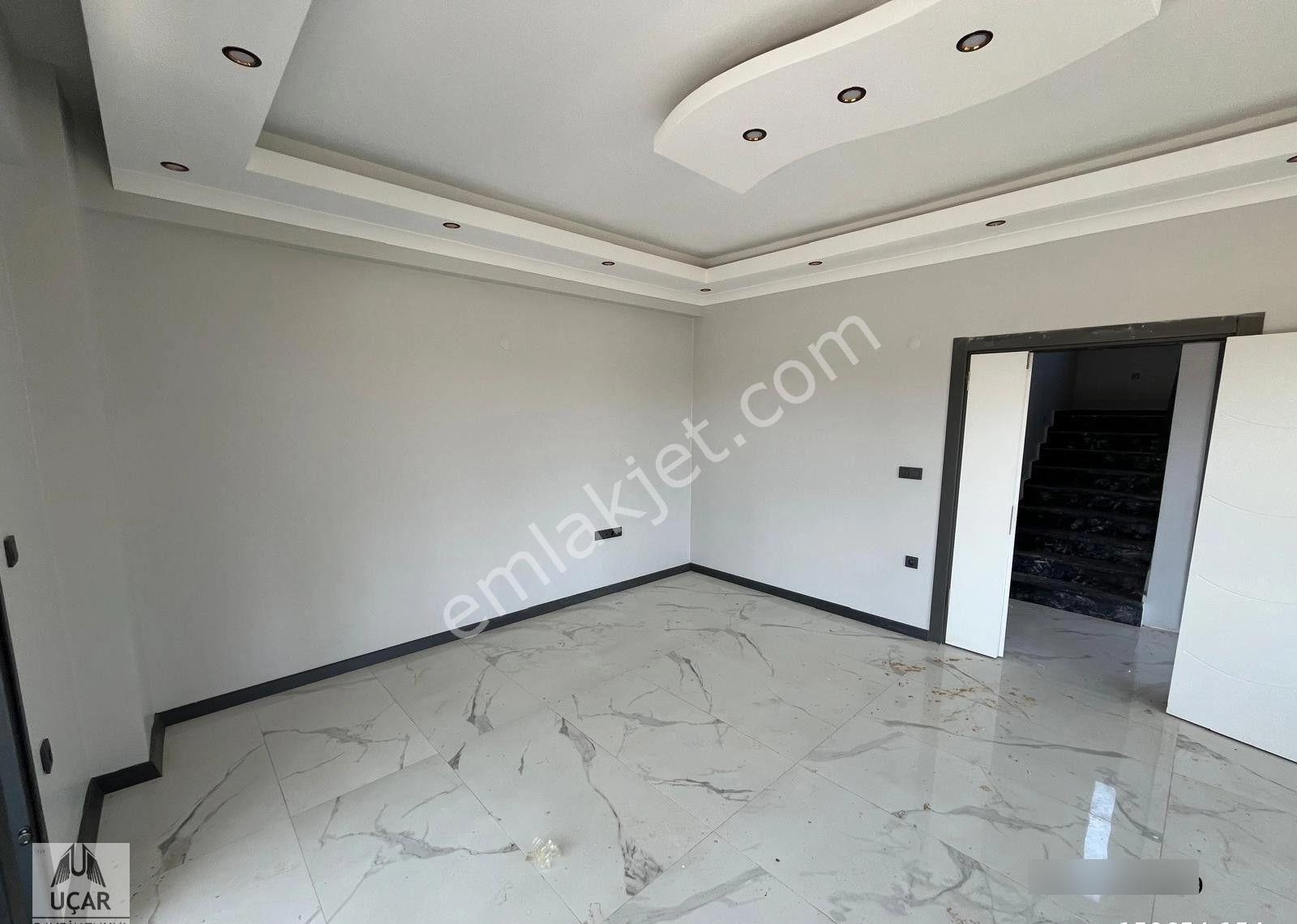 Uçardan Ebeveyn Banyolu Kızko Sahilde Müstakil Villa - Görsel 14