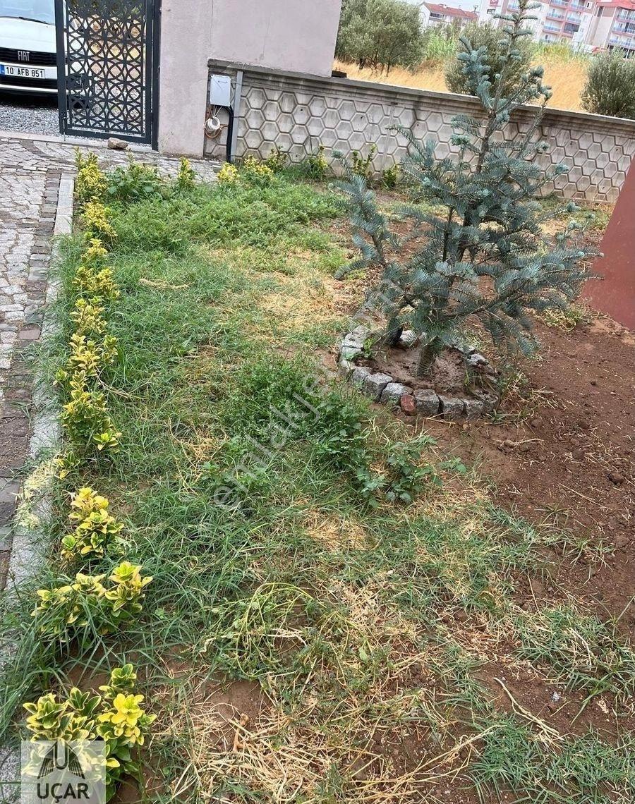 Uçardan 3+1 Ebeveyn Banyolu Bahçeli Lüks Fırsat Villa - Görsel 11