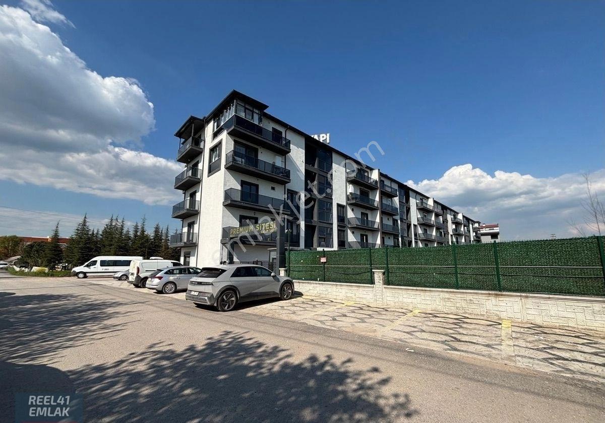 Site İçerisinde Havuzlu | 2+1 Daire