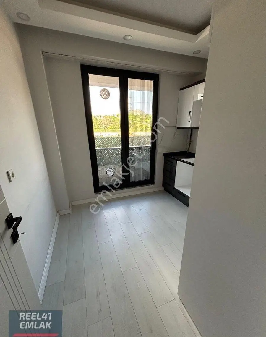 Site İçerisinde Havuzlu | 2+1 Daire - Görsel 17