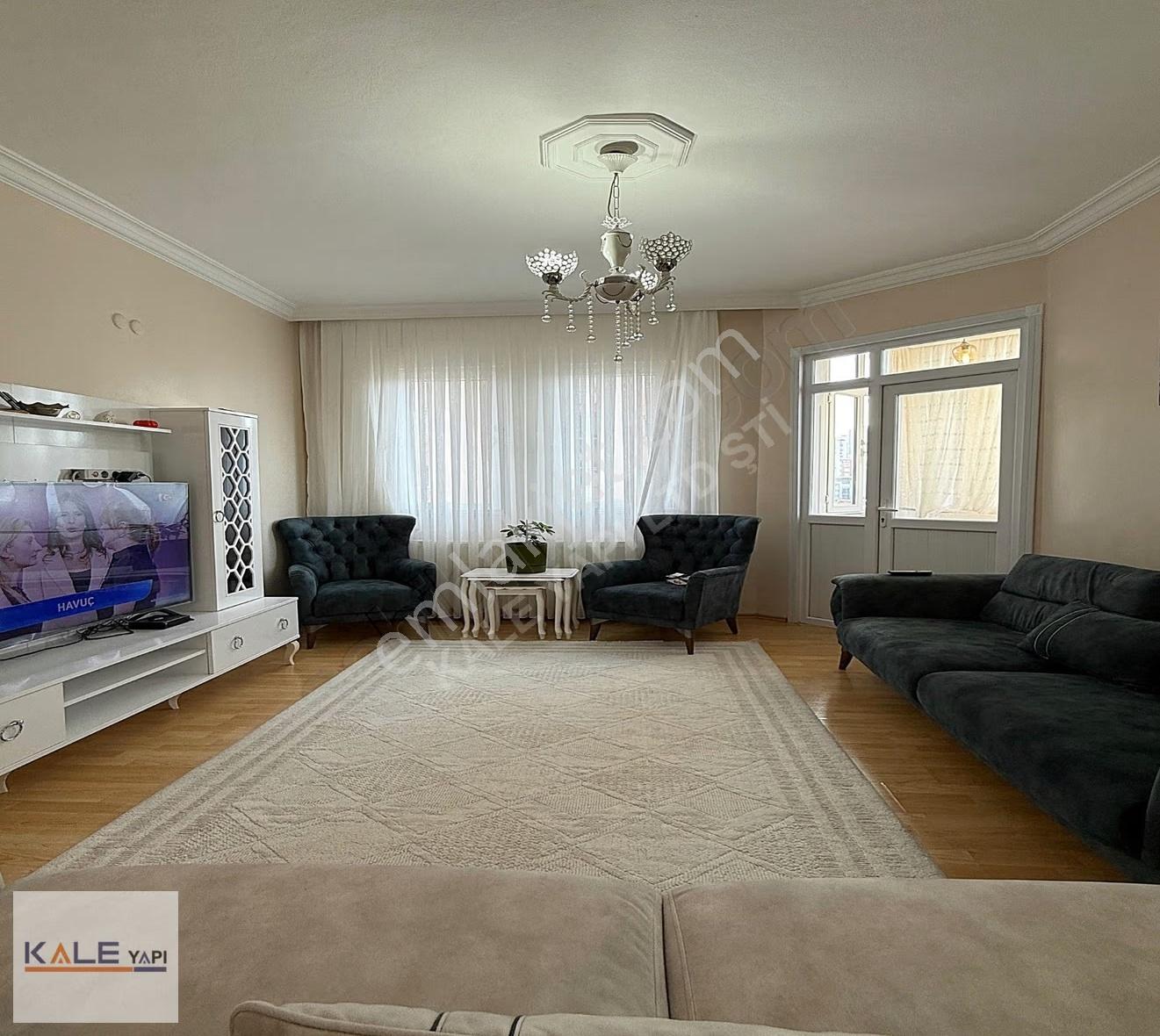 Bahçeşehir Site İçi , Geniş Peyzajlı 3+1 Satılık Daire - Görsel 5