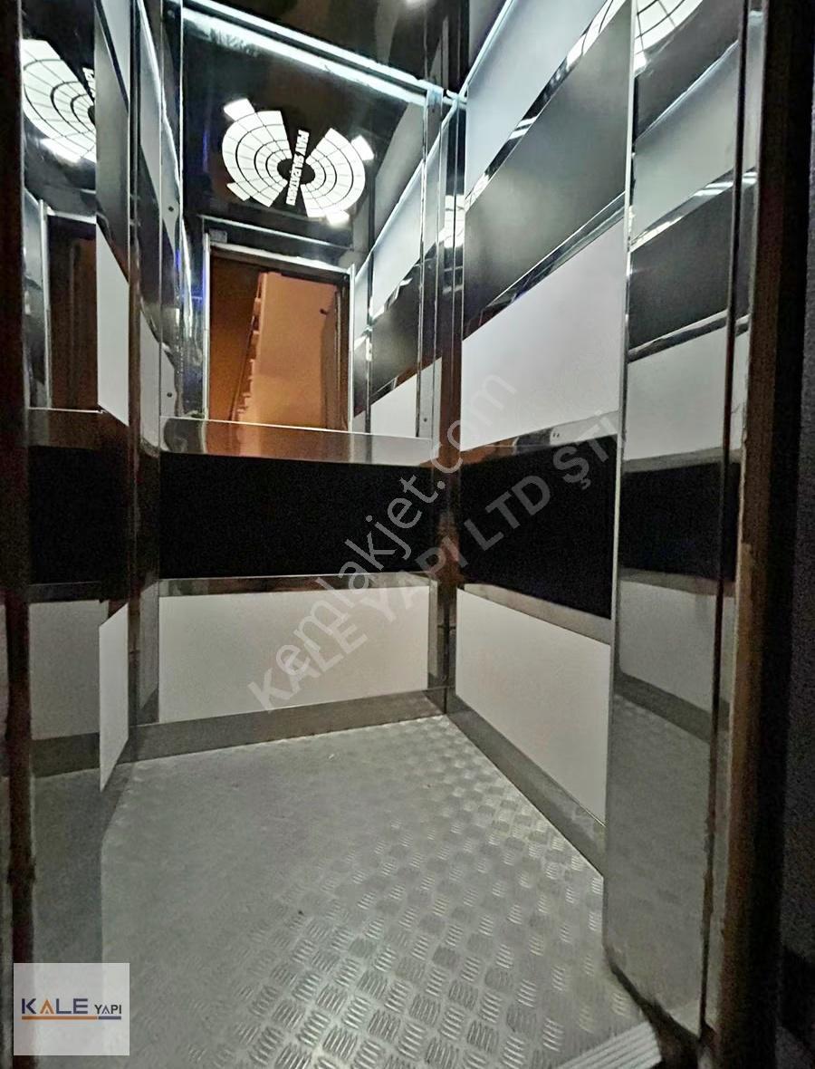 Bahçeşehir Lokasyonunda 2+1 Yatırıma Ve Oturuma Uygun Daire - Görsel 6