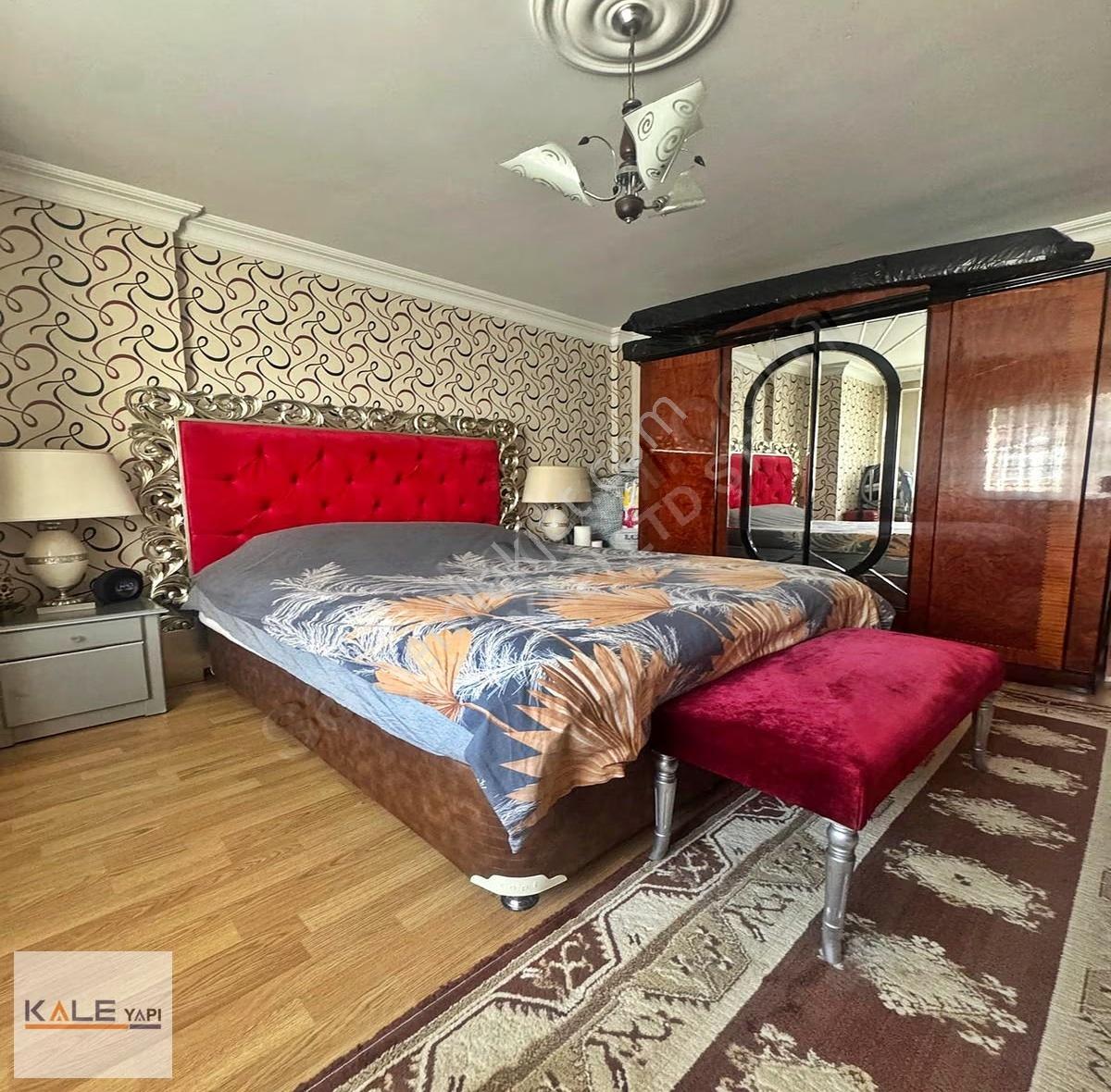 Bahçeşehir Boğazköy Siteiçi 2+1 Geniş M2 Satılık Daire