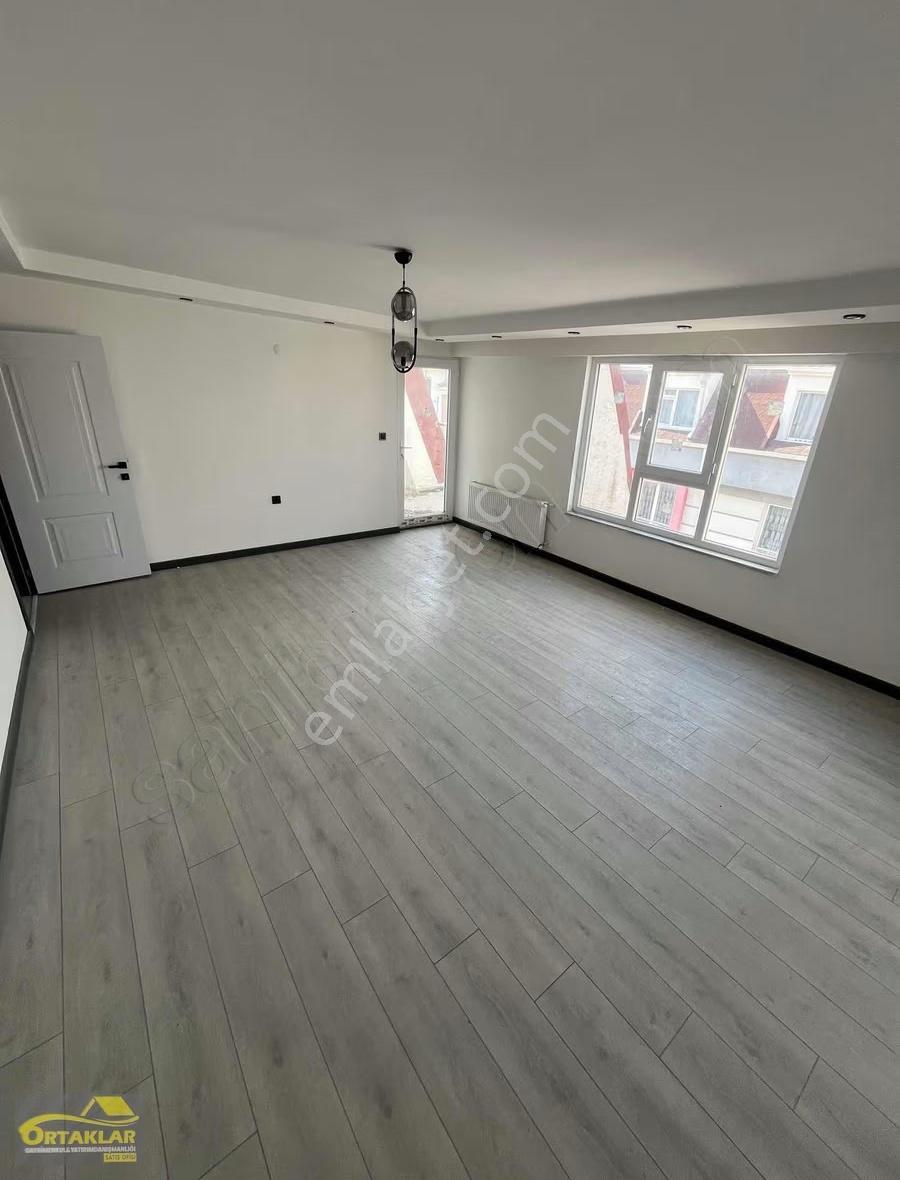 Batıkent Sınırında 240 Metrekare 4+1 - Görsel 8