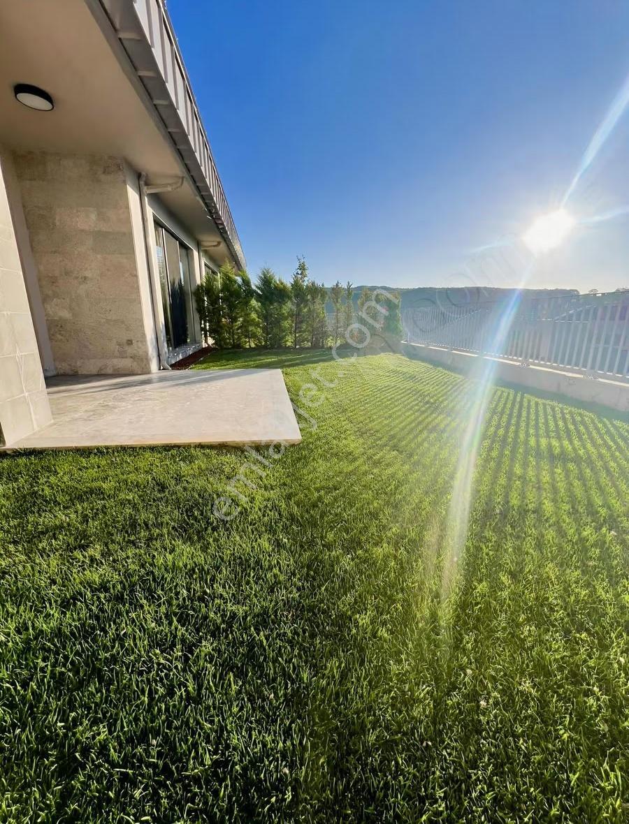 Uskumruköy Dekar Büyük Bahçeli Ferah 4.5+1 Kiralık Villa - Görsel 13
