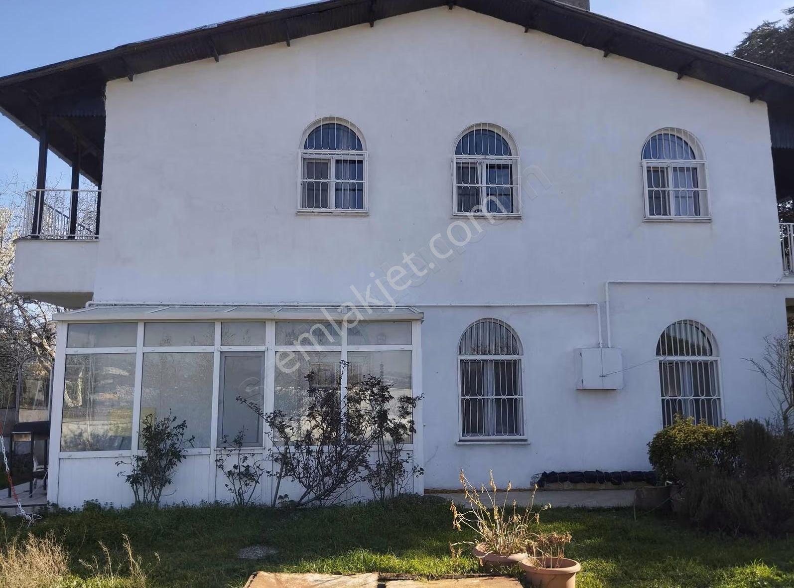Silivri Selimpaşa'da, Sitede Satılık 5+1 Müstakil Villa - Görsel 14