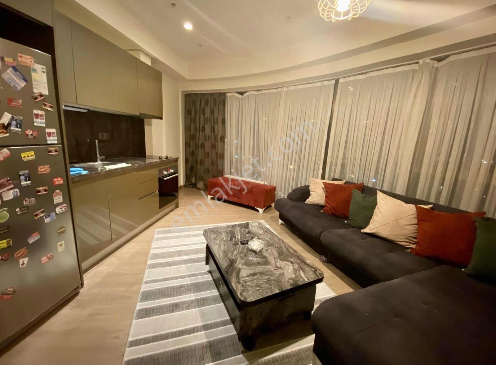 Ataköy Nef 22'de Full Eşyalı, Yüksek Kat 1+1 Satılık Daire - Görsel 15