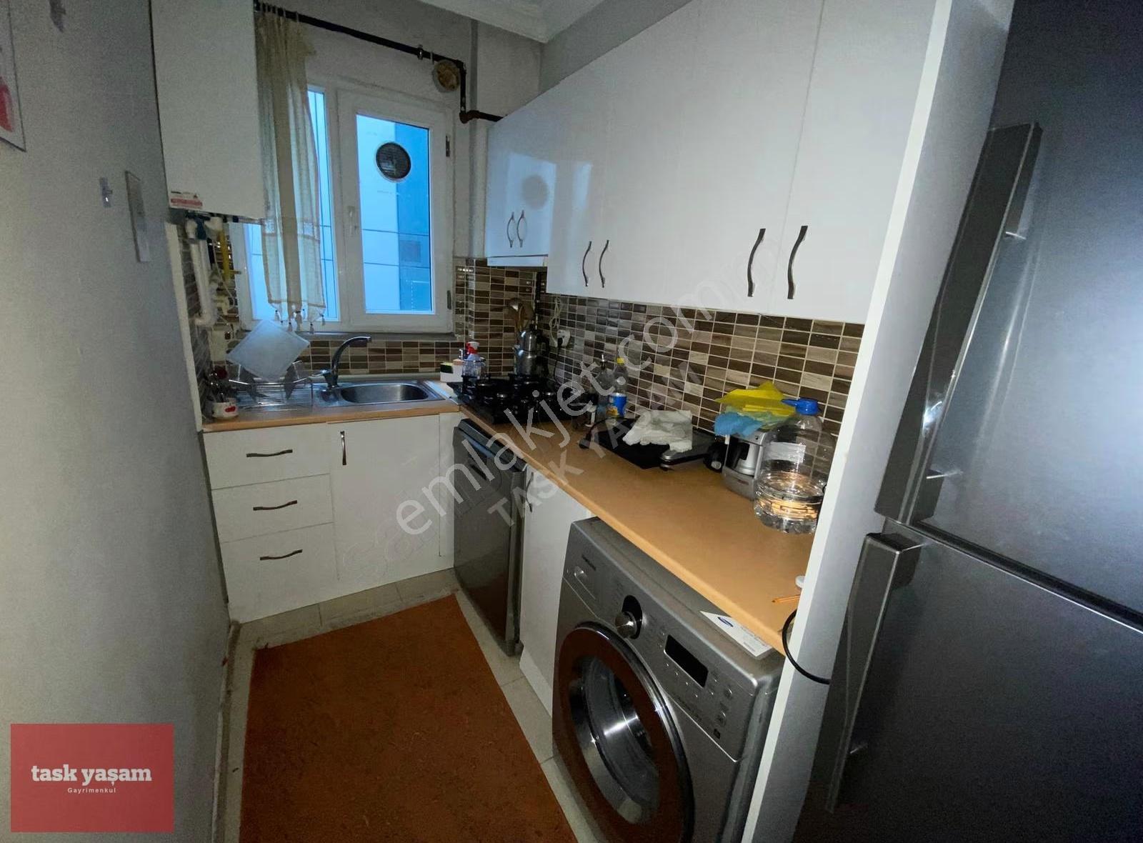 Nişantaşında Eşyalı Kiralık Geniş 1+1 Daire - Görsel 16