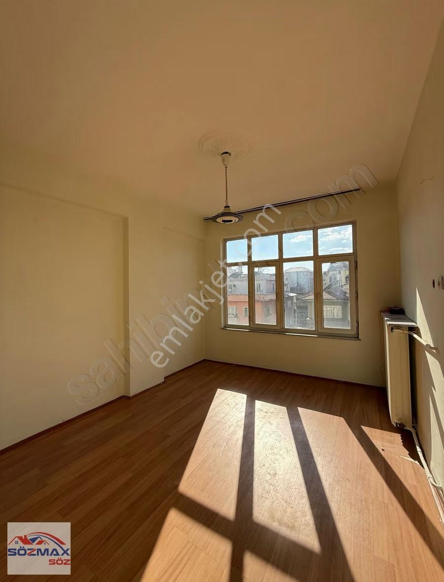 İstasyon Caddesinde Ofis Olmaya Uygun Satılık 3+1 Daire - Görsel 8