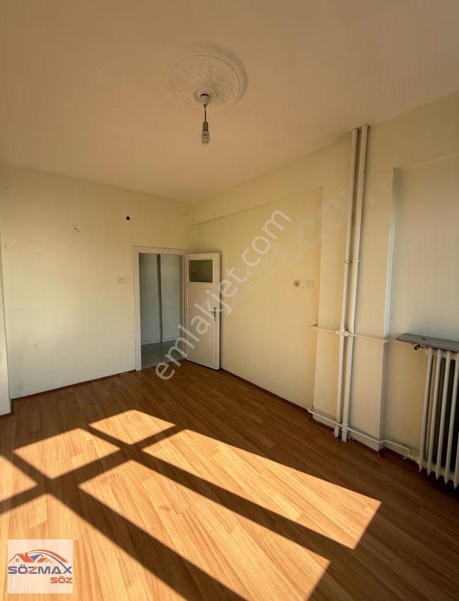 İstasyon Caddesinde Ofis Olmaya Uygun Satılık 3+1 Daire - Görsel 11