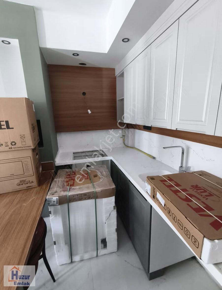Selçuklu Mah. Hastane Bölgesinde Lüx Eşyalı 1+1 Kiralık Daire - Görsel 12