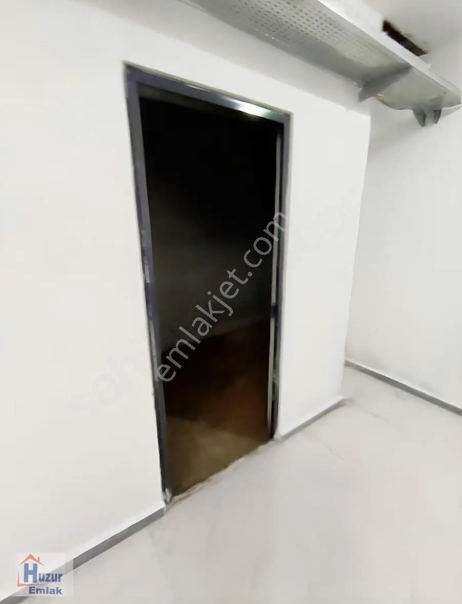 Selçuklu Mah. Hastane Bölgesinde Lüx Eşyalı 1+1 Kiralık Daire - Görsel 24