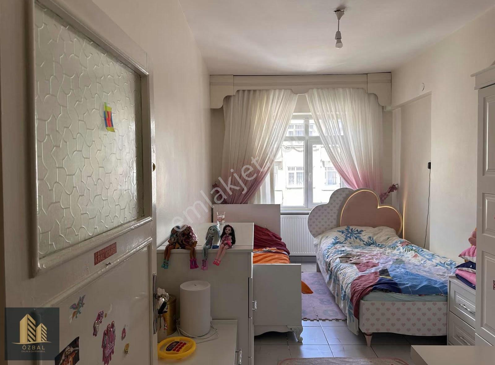Özbal Emlak Ofis Rızvanağa Caddesinde Satılık Daire - Görsel 15
